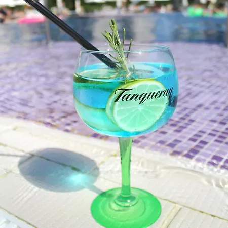 巴塞罗皇家海滩酒店 5* 阳光海滩